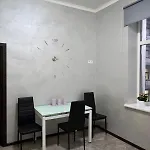 With 2 Bedroom Near Malevich And Opera House Apartamento