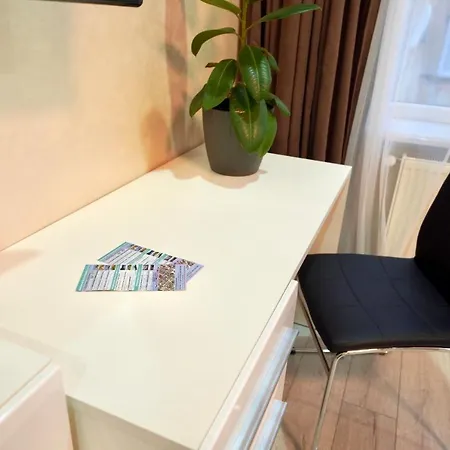 דירה With 2 Bedroom Near Malevich And Opera House