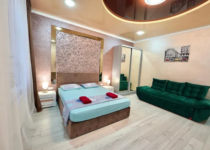 דירה With 2 Bedroom Near Malevich And Opera House לבוב