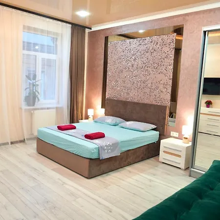 With 2 Bedroom Near Malevich And Opera House *