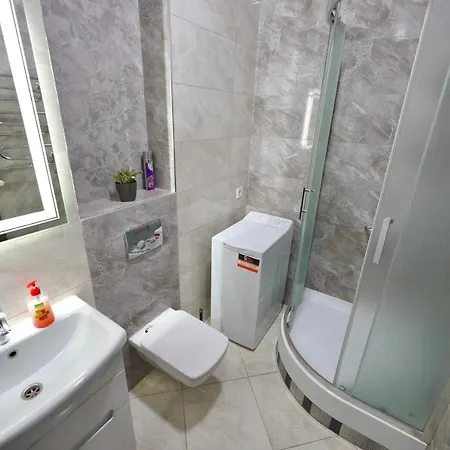 With 2 Bedroom Near Malevich And Opera House