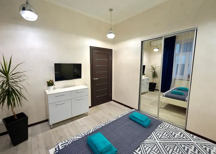 With 2 Bedroom Near Malevich And Opera House Apartament *